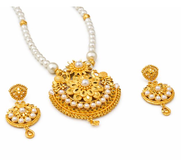 Antique Gold Pearl Necklace